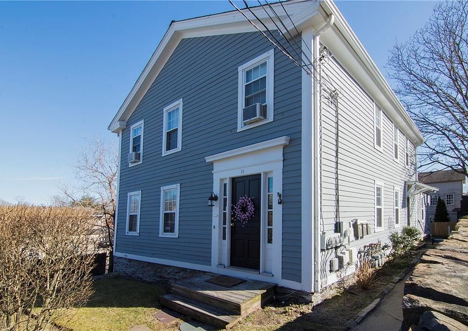 1st image of 11 Long St #3