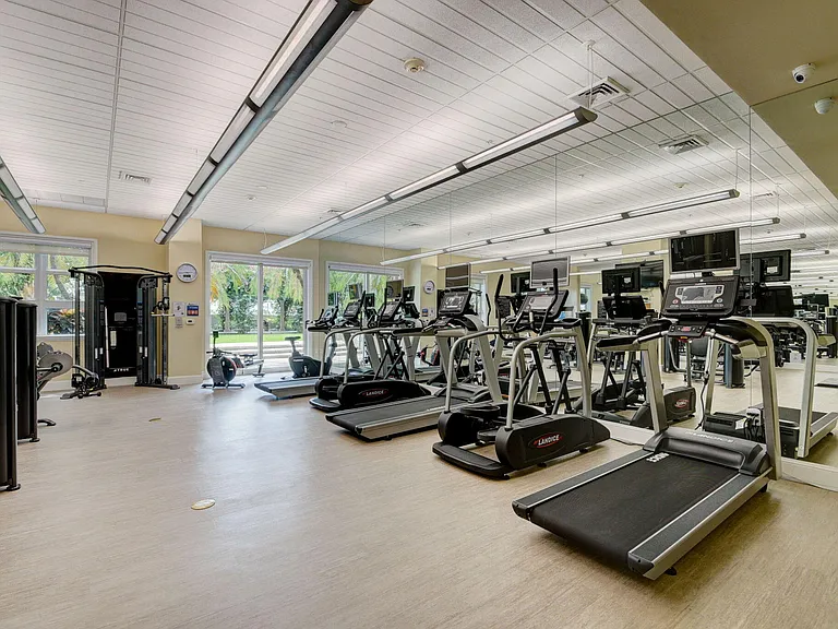 403 S Sapodilla Ave #307 — Photo 51