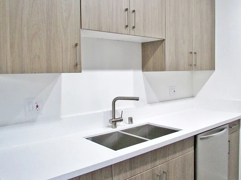 11511 Rochester Ave #11 — Photo 4