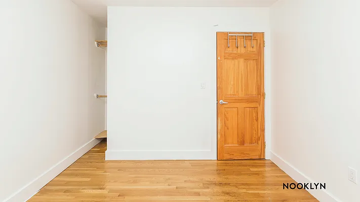 Rented by Nooklyn NYC LLC | media 21