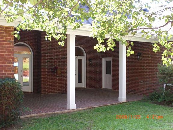 3rd image of 2600 Charleston Oaks Dr E
