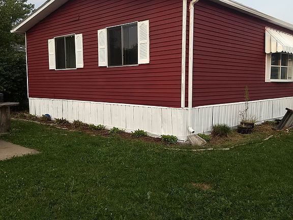 2nd image of 26 Hearthside Dr