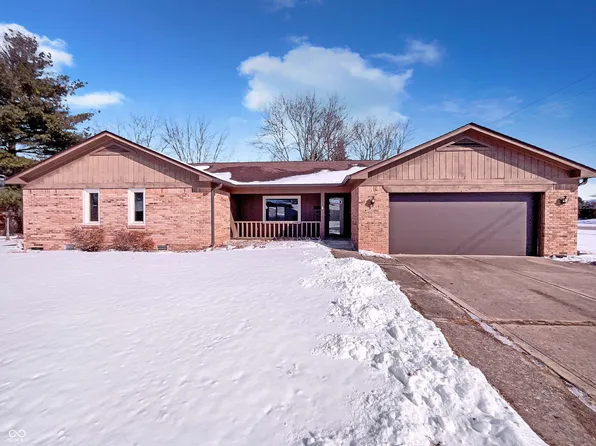 1195 Chad Ct, Plainfield, IN 46168