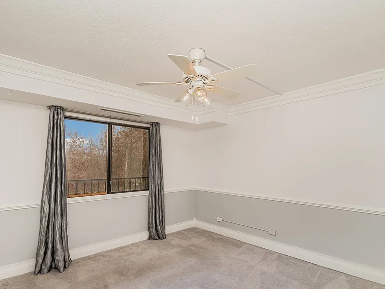 111 S Baybrook Dr — Photo 13