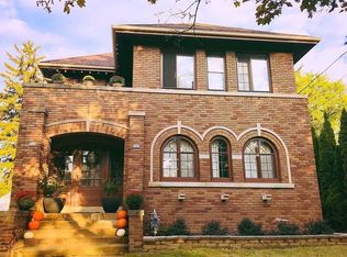 522 N 65th St, Wauwatosa, WI 53213