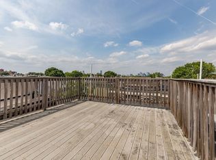 190-192 Sydney St #190D, Dorchester, MA 02125