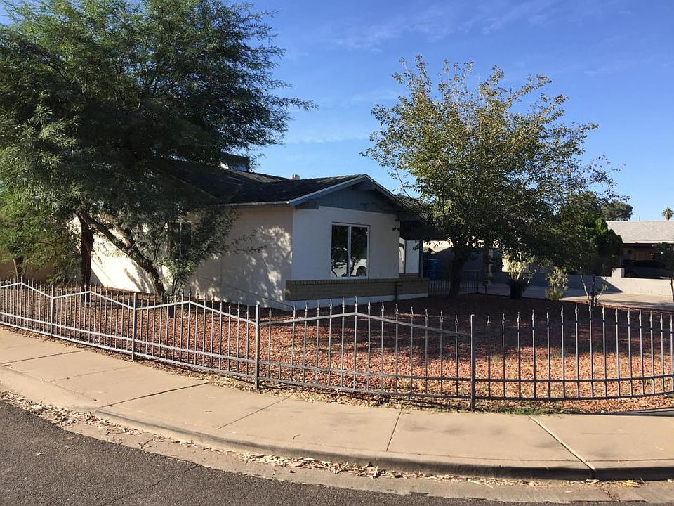 1st image of 7719 W Mackenzie Dr