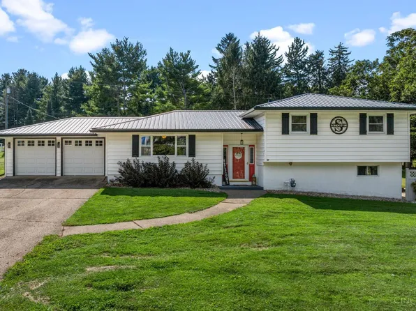 109 Elizabeth Dr, Hillsboro, OH 45133