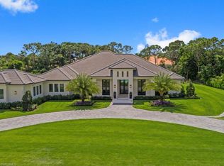 573 Ridge Dr, Naples, FL 34108