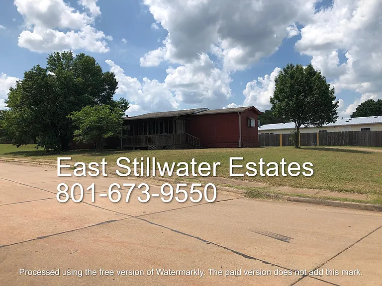 3230 E Stonegate Ave — Photo 2