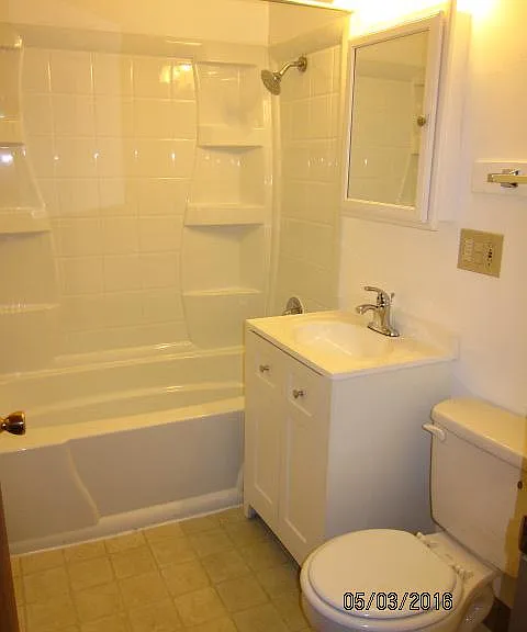 35th Ave NE — Photo 7