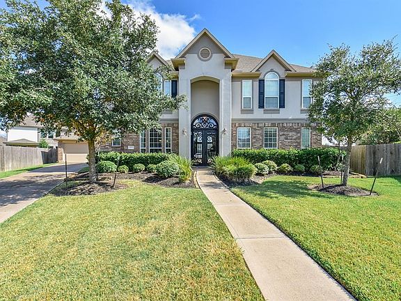 3rd image of 11903 Maybrook Ct