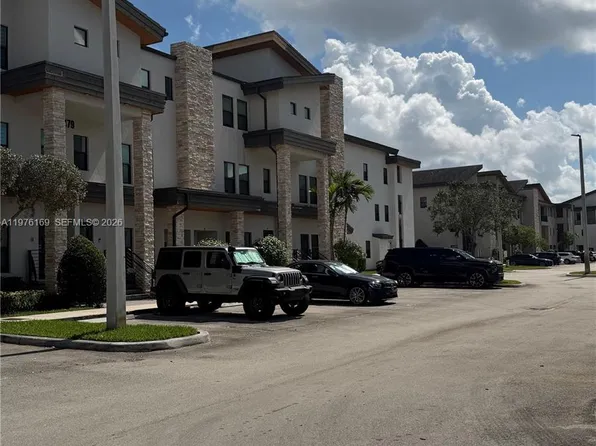 10479 NW 82nd St Unit 10, Doral, FL 33178