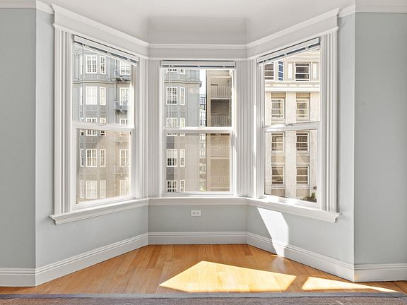 3rd image of 1038 Pine St #A
