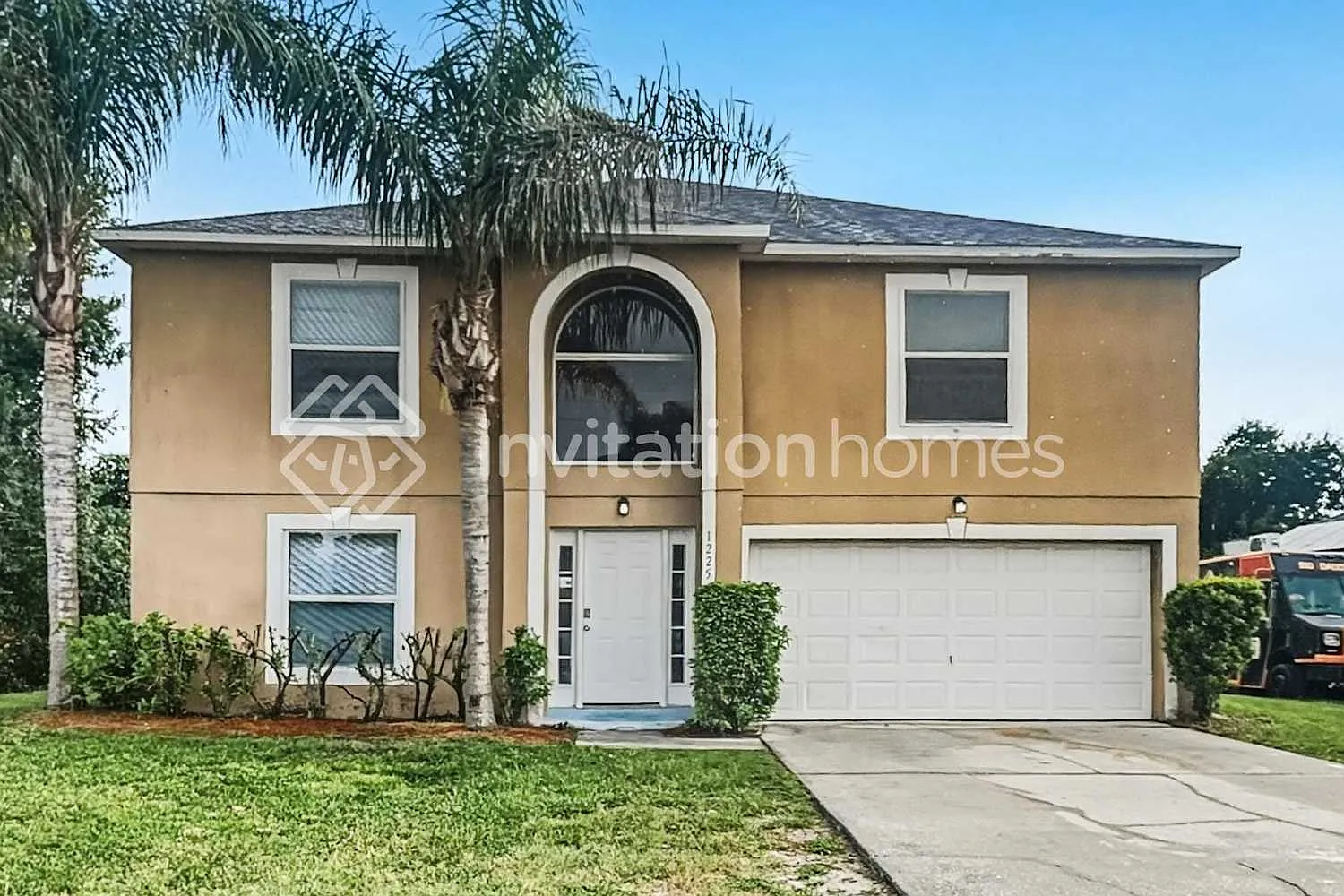 1225 Howland Blvd Deltona, FL 32738 — Photo 1