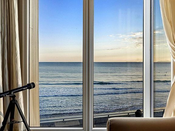 4th image of 350 Paseo De Playa Unit 202
