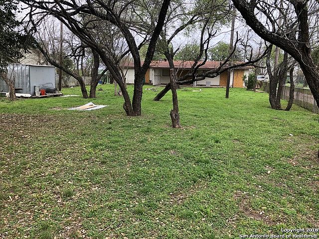 2nd image of 547 Senisa Dr