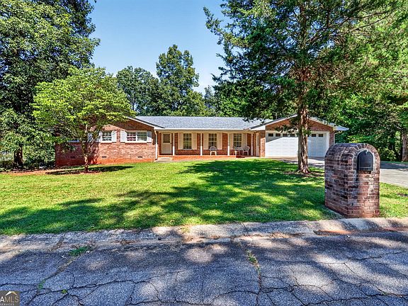 2nd image of 4224 Wheaton Ln