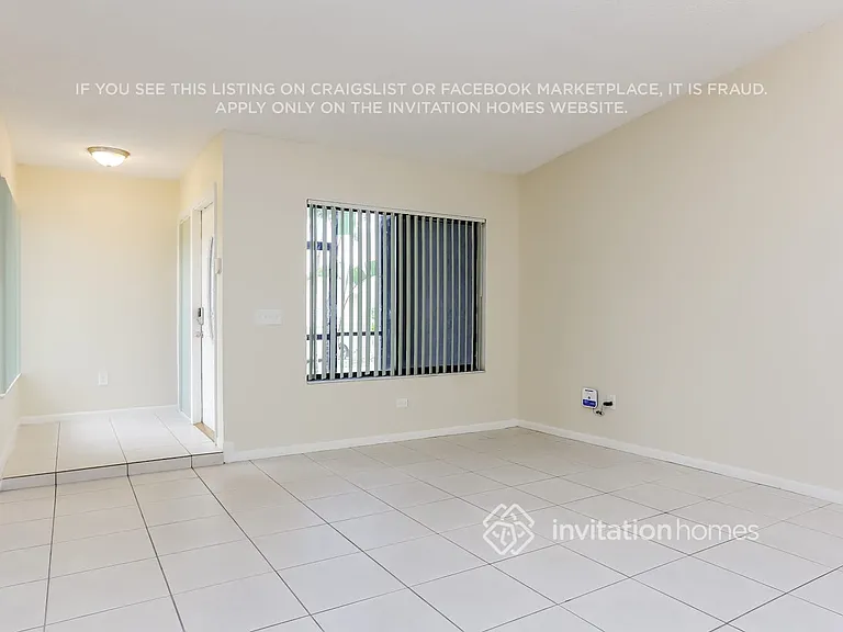 4915 SW 12th St — Photo 7