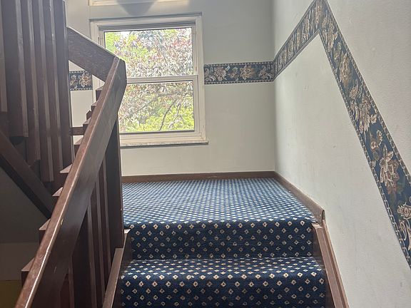 5th image of 1633 Cedarwood Dr APT 319