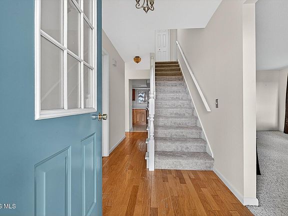 5th image of 9136 County Rd