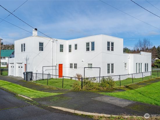 304 Emerson Avenue, Hoquiam, WA 98550