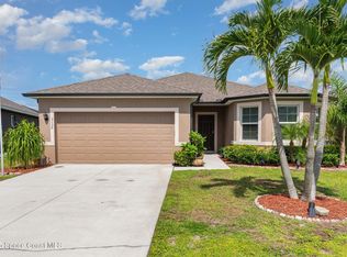 3130 Burrowing Owl Dr, Mims, FL 32754