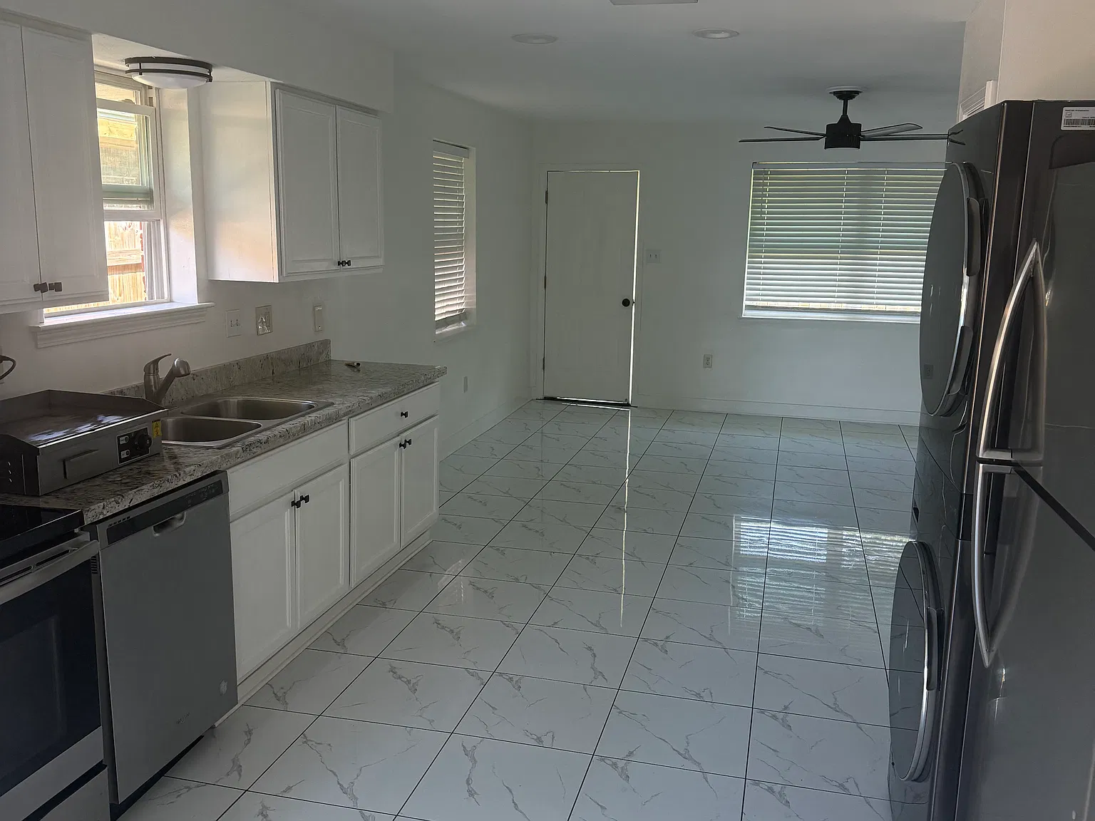 2618 Dawson St — Photo 4