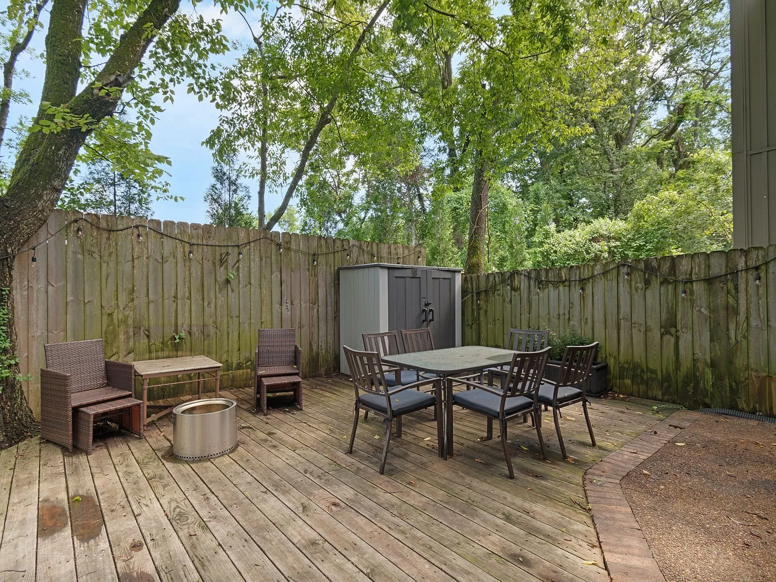 2 bed, 2.5 bath, 1610 sqft, $2,500 — Photo 4