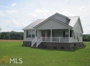 951 Grady Blocker Rd, Claxton, GA 30417