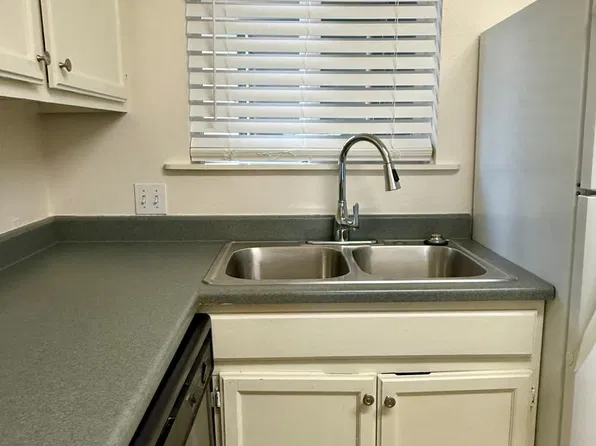 405-407 E Simpson St #2E, Lafayette, CO 80026