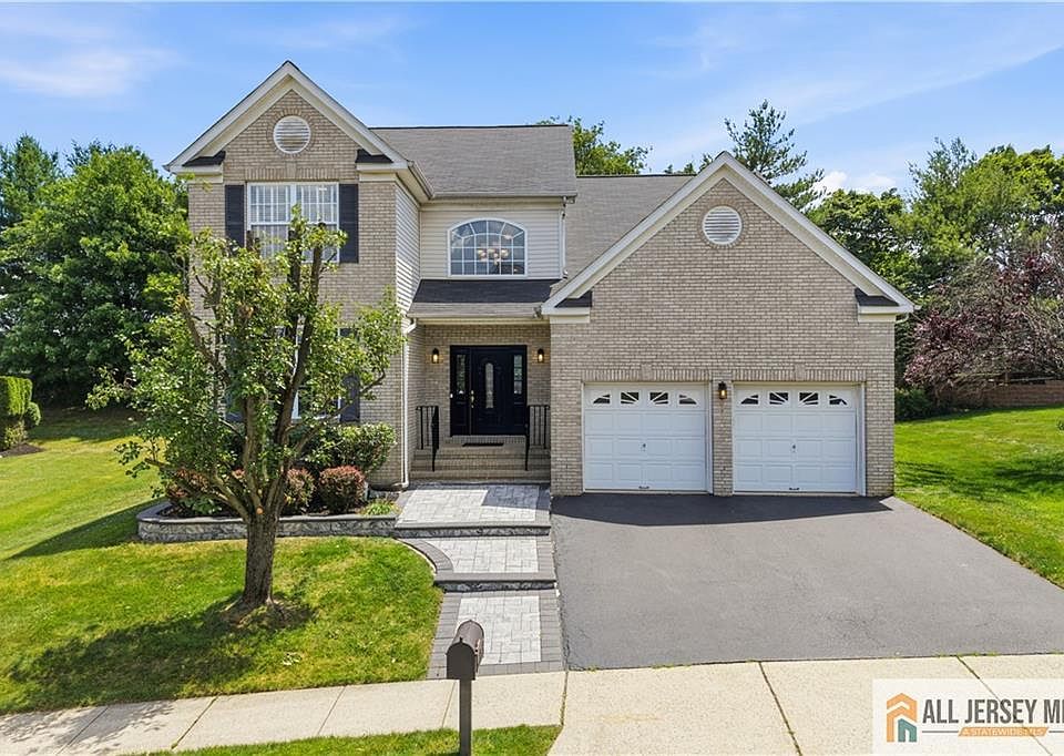 1st image of 43 Eldorado Way
