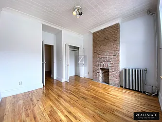 Rented by ZealEstate Group Inc