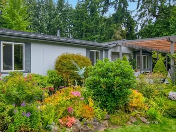 891 Walker Road, Kelso, WA 98626