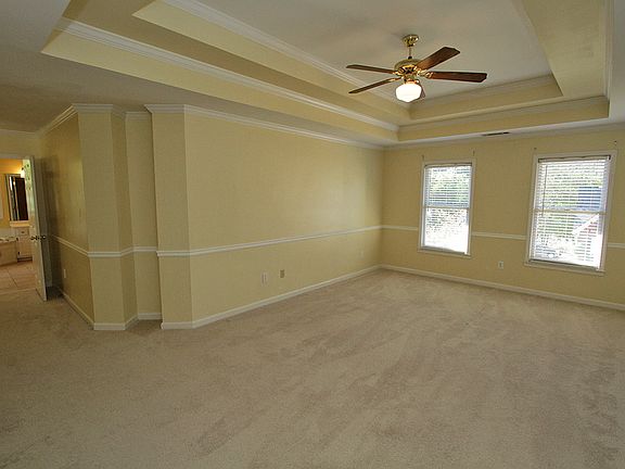 4th image of 1510 Providence Dr