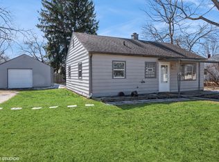 1502 Elm St, Valparaiso, IN 46383