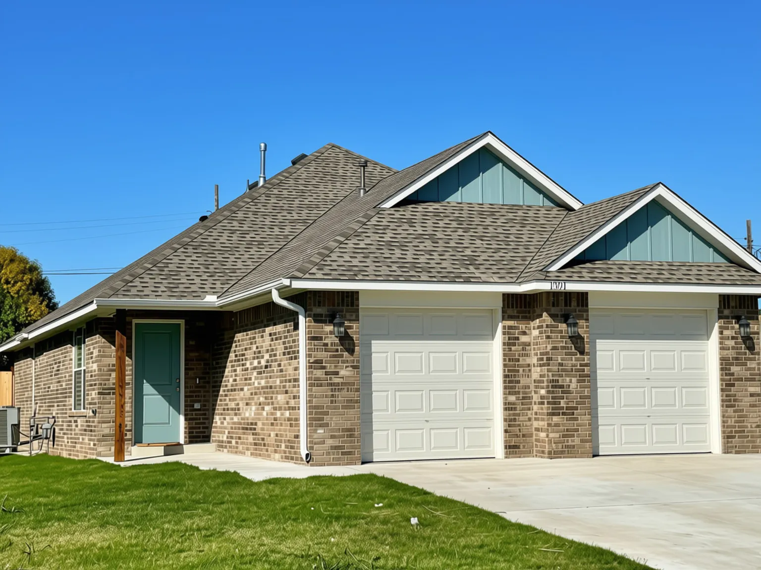 2 bed, 900 sqft, $1,850 — Photo 1