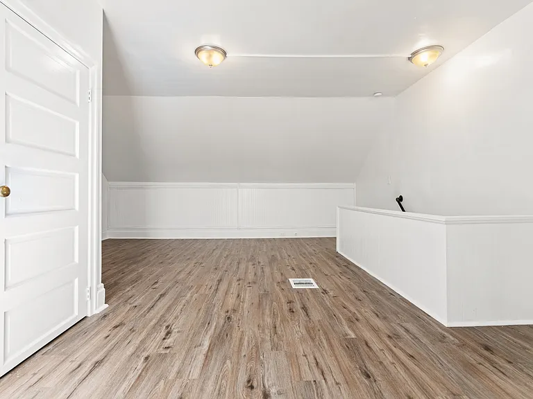 1043 Mount Oliver St — Photo 23
