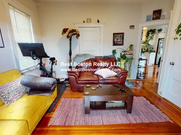 175 Tremont St #1, Somerville, MA 02143