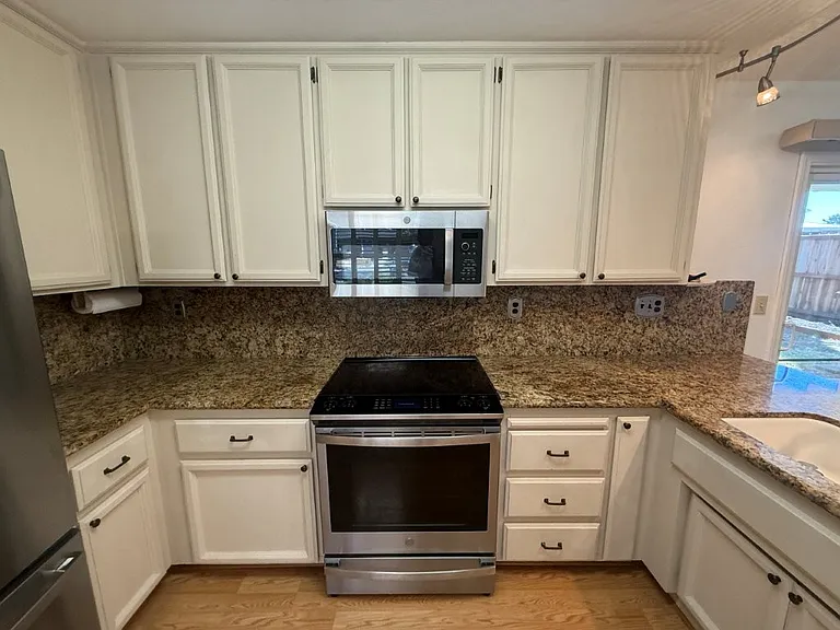 467 Lupine Cir — Photo 25