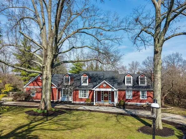 8340 Indian Hill Rd, Cincinnati, OH 45243