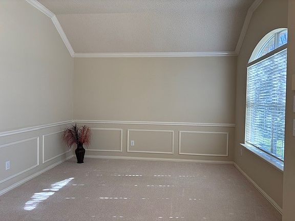 2nd image of 4329 Wonderland Dr