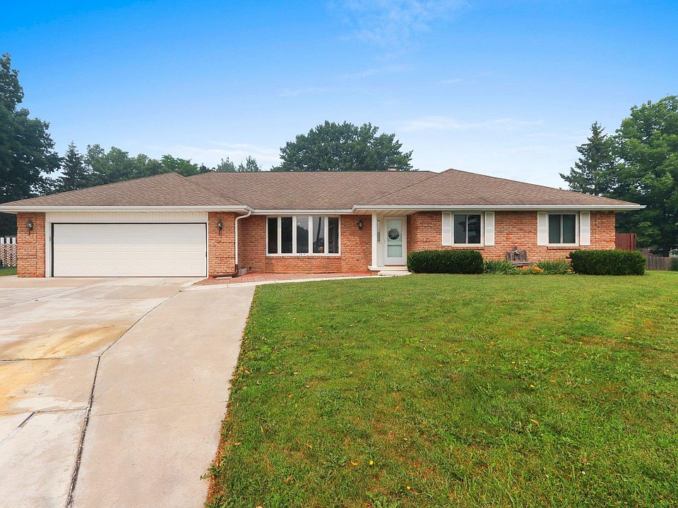 1st image of 2615 Edgewood Ln