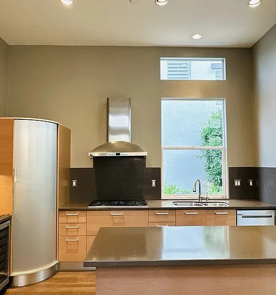 6581 Seabluff Dr #11 — Photo 4