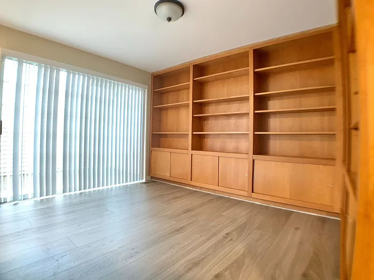 10250 NE 129th Ln — Photo 8