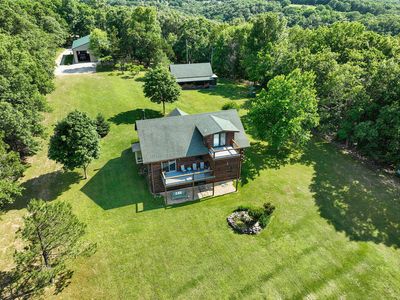 17211 Private Rd 1224, Aurora, MO, 65605