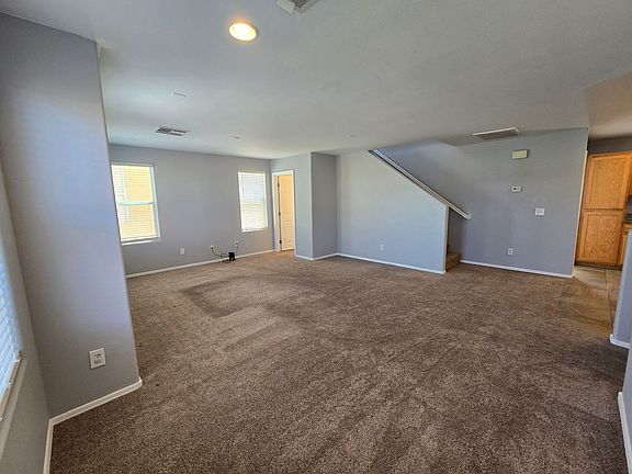 5th image of 7063 Canary Ivy Way