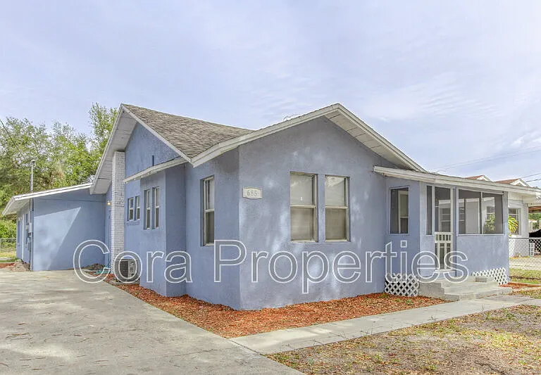 685 Sears Ave NE #4 — Photo 46