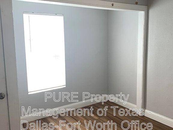4th image of 3004 Mount Vernon Ave #2