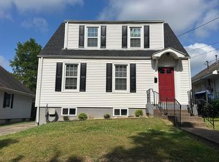 306 S 6th St, Murray, KY 42071